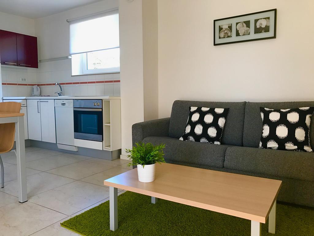 בפורטורוז Apartments Lucija מראה חיצוני תמונה