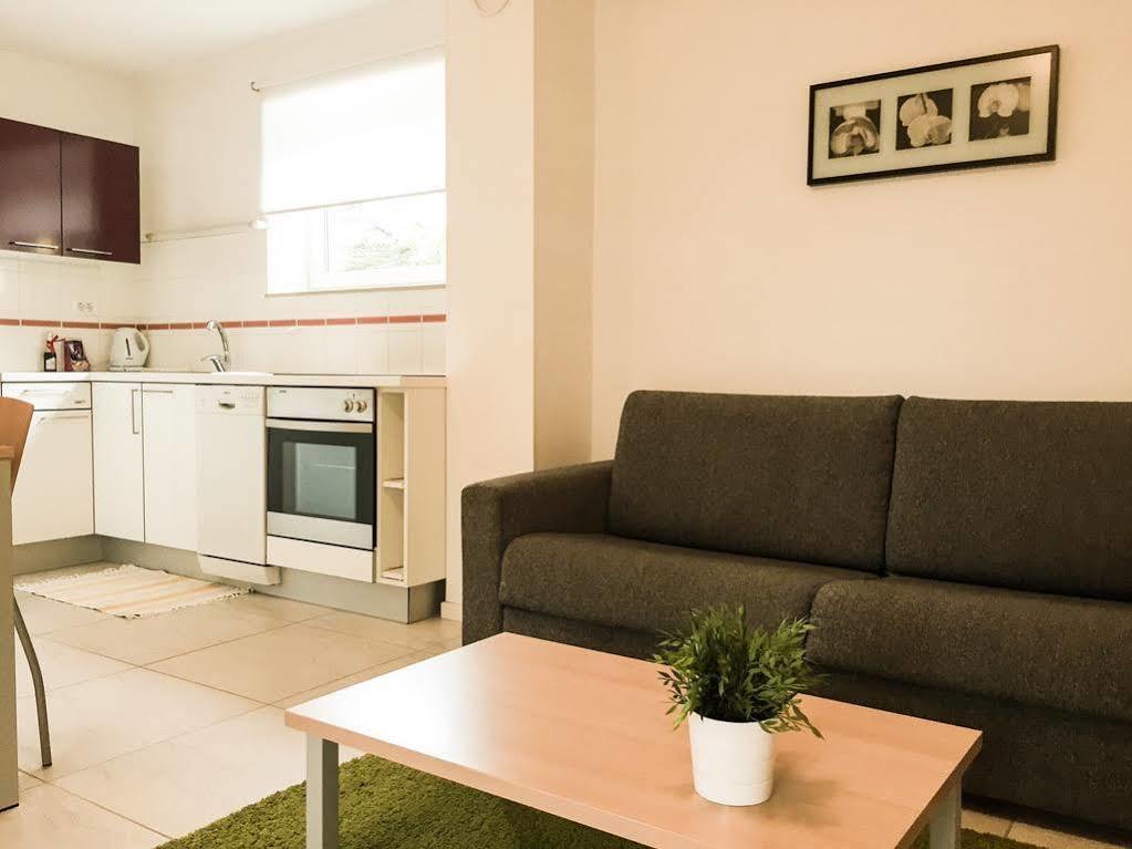 בפורטורוז Apartments Lucija מראה חיצוני תמונה